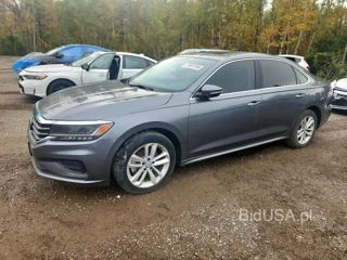 VOLKSWAGEN PASSAT HIGHLINE