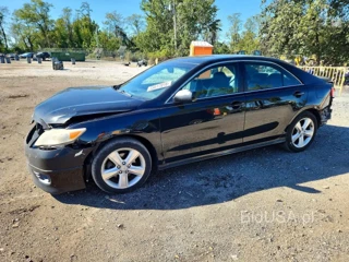 TOYOTA CAMRY SE V6