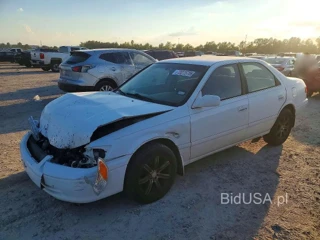 TOYOTA CAMRY CE