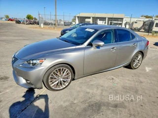 LEXUS IS 200T