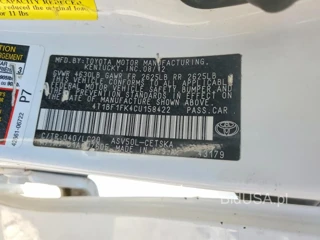 TOYOTA CAMRY SE