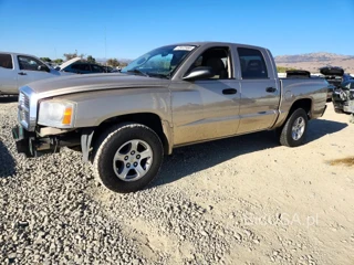 DODGE DAKOTA QUAD SLT