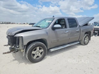 CHEVROLET SILVERADO C1500 LT