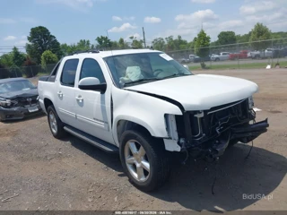 CHEVROLET CHEVROLET AVALANCHE LT