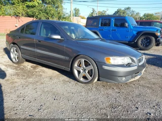 VOLVO VOLVO S60 R