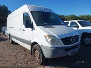 MERCEDES-BENZ MERCEDES-BENZ SPRINTER 2500 HIGH ROOF