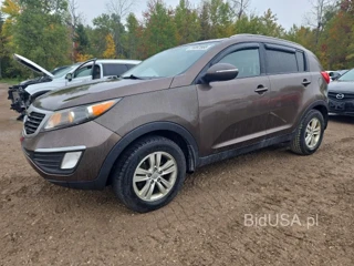 KIA SPORTAGE LX
