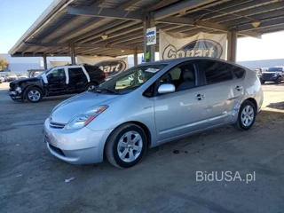 TOYOTA PRIUS BASE