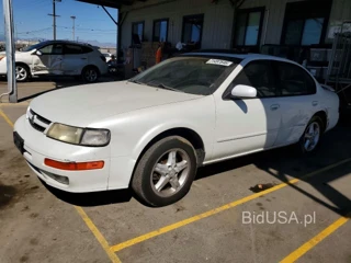 NISSAN MAXIMA GXE