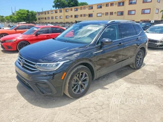 VOLKSWAGEN TIGUAN SE