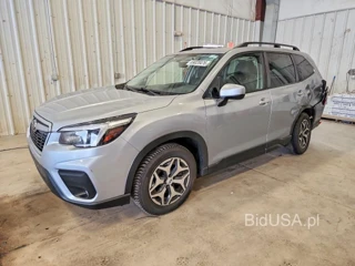 SUBARU FORESTER PREMIUM