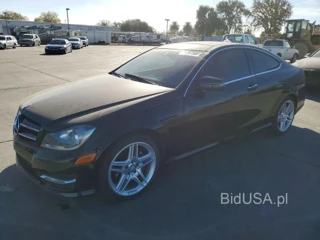 MERCEDES-BENZ C 250