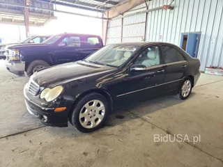 MERCEDES-BENZ C 240
