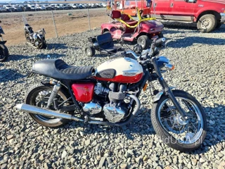 TRIUMPH MOTORCYCLE BONNEVILLE T100