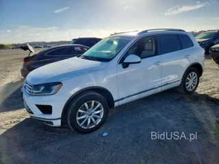 VOLKSWAGEN TOUAREG SPORT