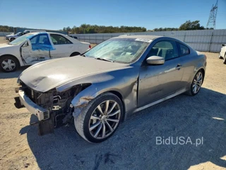 INFINITI G37 BASE