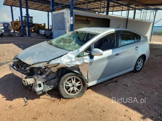 TOYOTA PRIUS THREE
