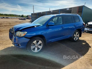 TOYOTA HIGHLANDER SPORT
