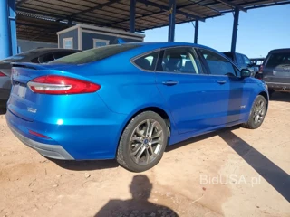 FORD FUSION TITANIUM