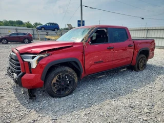 TOYOTA TUNDRA SR5