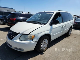 CHRYSLER TOWN & COUNTRY LX