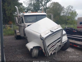 FREIGHTLINER FREIGHTLINER CONVENTIONAL FLD120