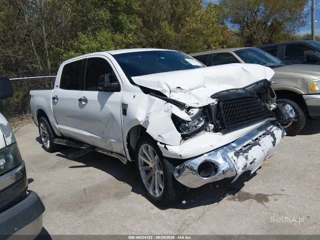 TOYOTA TOYOTA TUNDRA SR5 5.7L V8