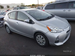 TOYOTA TOYOTA PRIUS C TWO