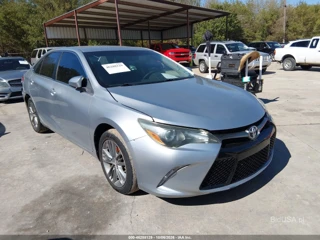 TOYOTA TOYOTA CAMRY SE