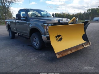 FORD FORD F-250 XL