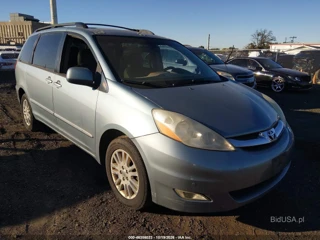 TOYOTA TOYOTA SIENNA XLE LIMITED