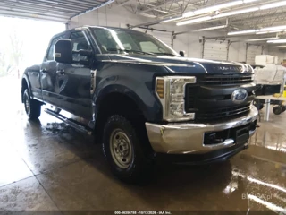 FORD FORD F-250 XL