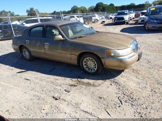 LINCOLN LINCOLN TOWN CAR SIGNATURE