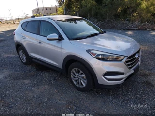 HYUNDAI HYUNDAI TUCSON SE