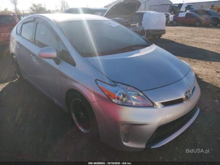 TOYOTA TOYOTA PRIUS TWO