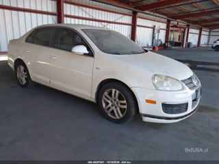 VOLKSWAGEN VOLKSWAGEN JETTA WOLFSBURG EDITION