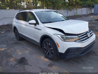 VOLKSWAGEN VOLKSWAGEN TIGUAN 2.0T S
