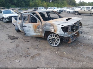 TOYOTA TOYOTA TACOMA BASE V6