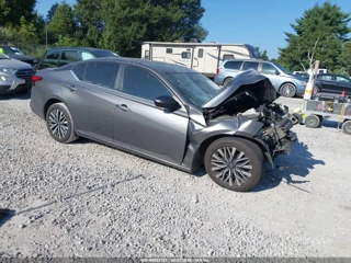 NISSAN NISSAN ALTIMA SV FWD