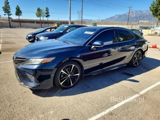 TOYOTA CAMRY XSE V6