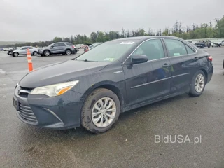 TOYOTA CAMRY HYBRID LE