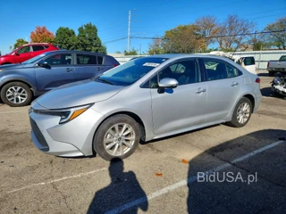 TOYOTA COROLLA HYBRID XLE