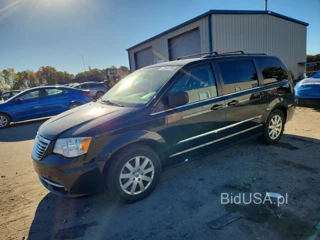 CHRYSLER TOWN & COUNTRY TOURING