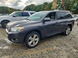 TOYOTA HIGHLANDER SPORT