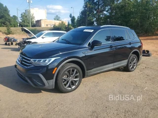 VOLKSWAGEN TIGUAN SE