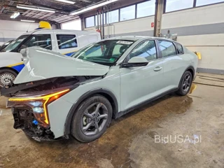 KIA K4 LXS