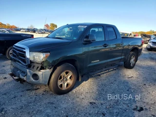 TOYOTA TUNDRA DOUBLE CAB SR5