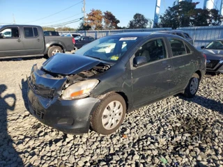 TOYOTA YARIS BASE
