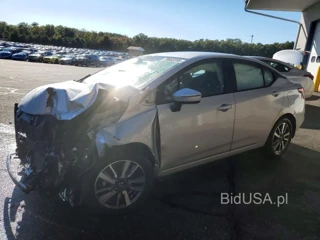 NISSAN VERSA SV
