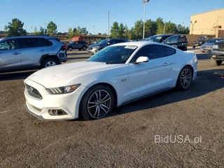 FORD MUSTANG GT